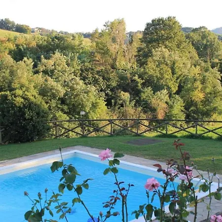 Daire Rustikale Eleganz Mit Blick Auf Umbrische Landschaft By Interhome