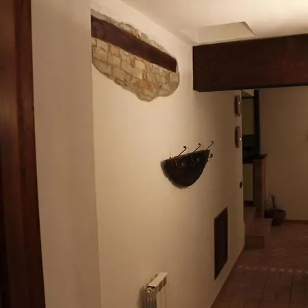 Rustikale Eleganz Mit Blick Auf Umbrische Landschaft By Interhome Apartamento