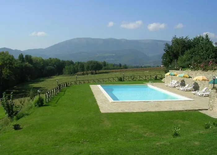 Rustikale Eleganz Mit Blick Auf Umbrische Landschaft By Interhome * Perugia