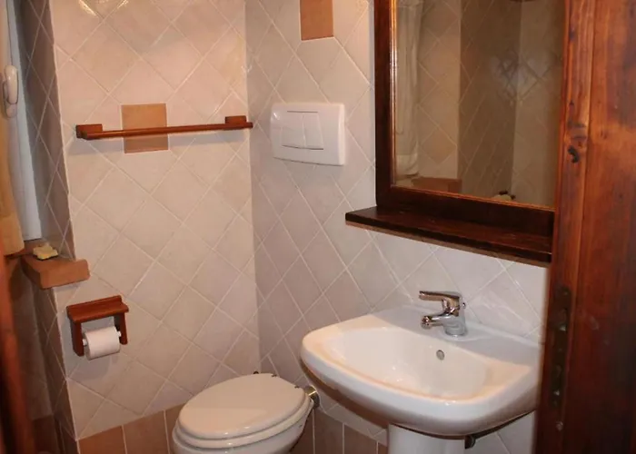 Rustikale Eleganz Mit Blick Auf Umbrische Landschaft By Interhome Apartment *